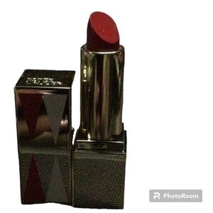 Estée Lauder Color Envy Sculpting Lipstick Envious cream Hydrating